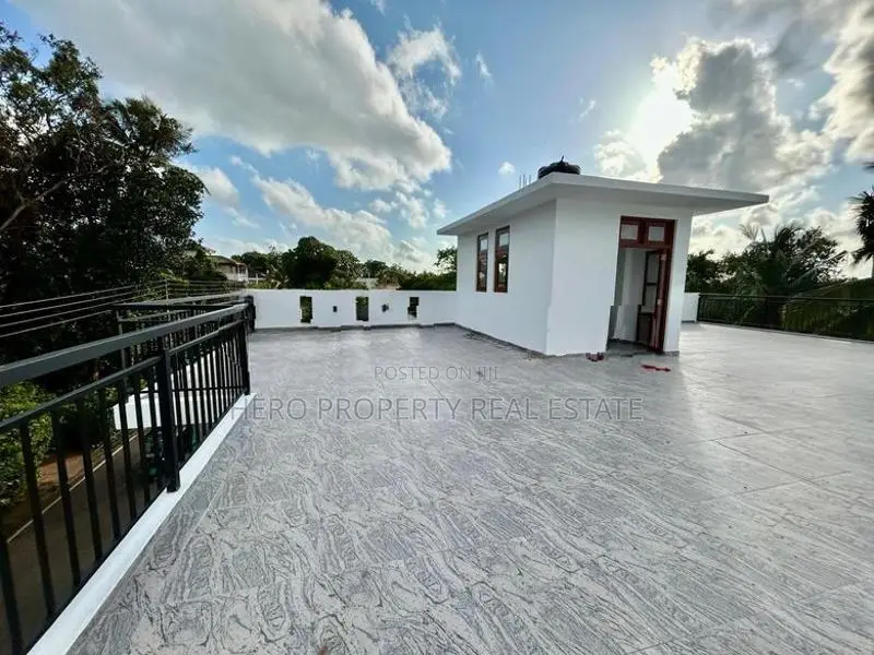 05 BEDROOMS STRATEGICALLY HOUSE FOR SALE IN PILIYANDALA