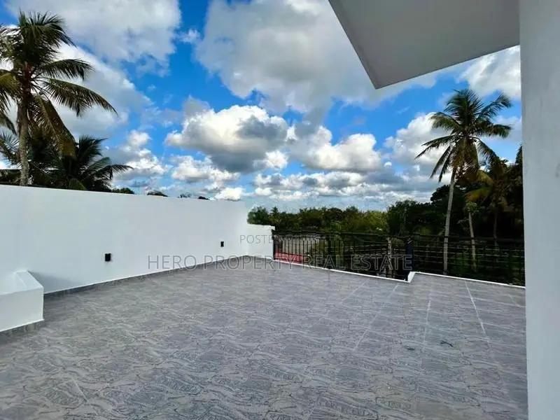 05 BEDROOMS STRATEGICALLY HOUSE FOR SALE IN PILIYANDALA