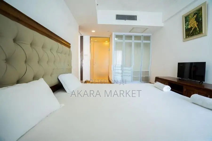 Monarch Residencies - Furnished Apartment For Rent A14111 , Colombo 3