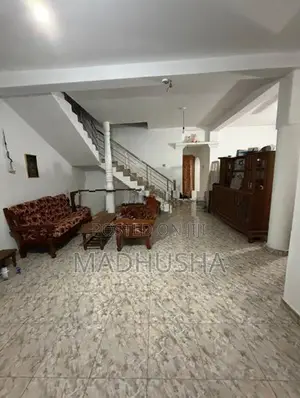 Room for Rent Talawatugoda