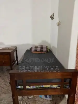 Room for Rent Talawatugoda