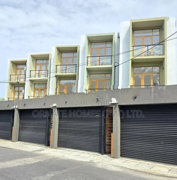 Brand New Luxury House For Sale - Nugegoda, Delkanda