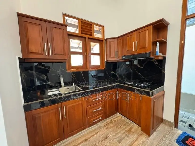 Luxury Brand New House for Sale in Piliyandala