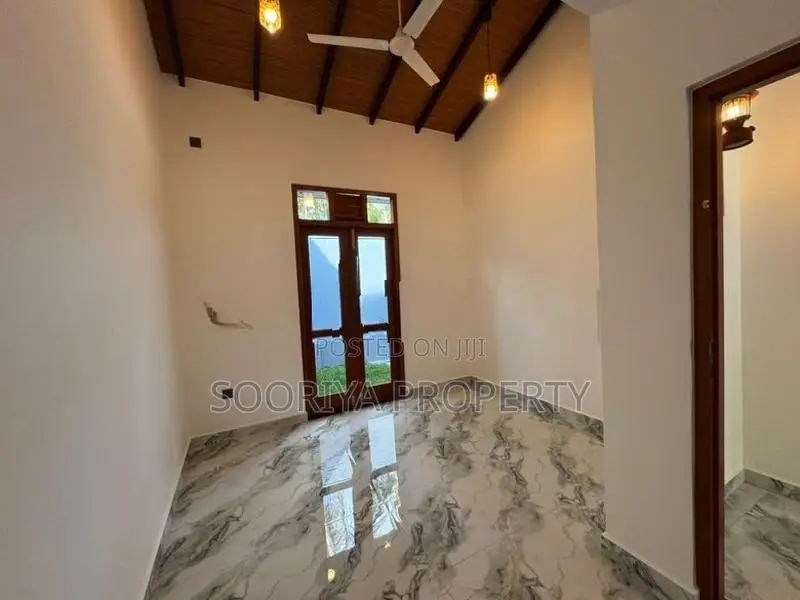 Luxury Brand New House for Sale in Piliyandala