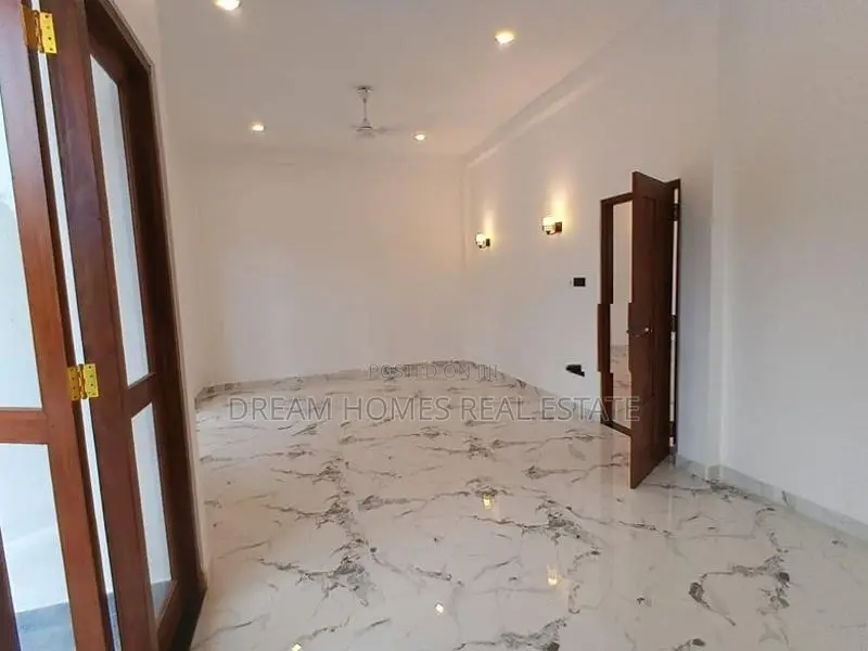 Home for Sale in Piliyandala