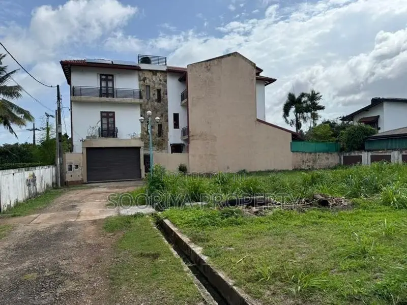 Highly Residential Land for Sale in Boralesgamuwa Town