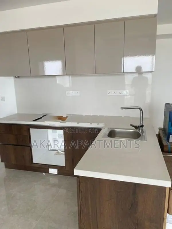 Marina Square - Unfurnished Apartment for Sale Colombo 15 A52884
