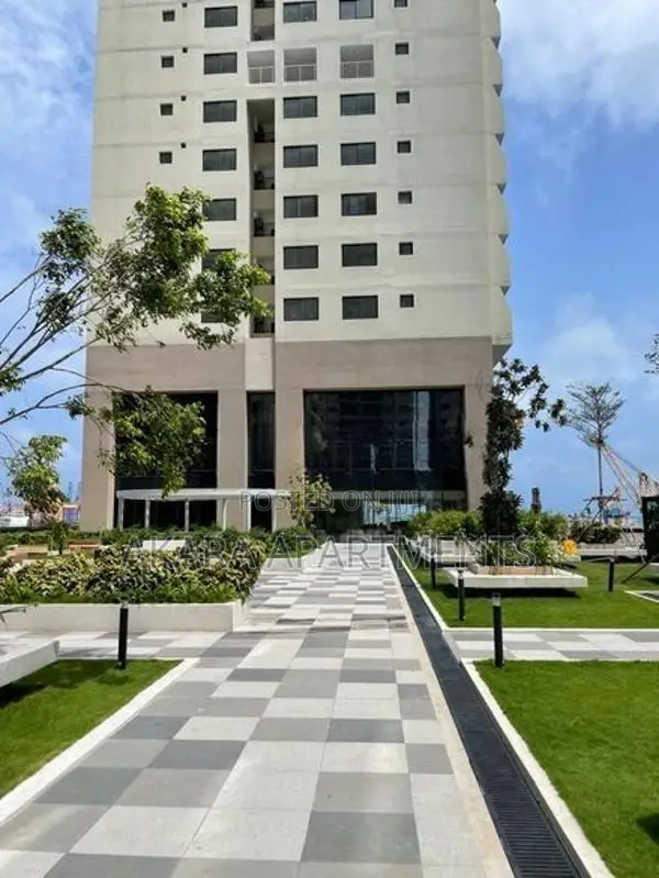 Marina Square - Unfurnished Apartment for Sale Colombo 15 A52884