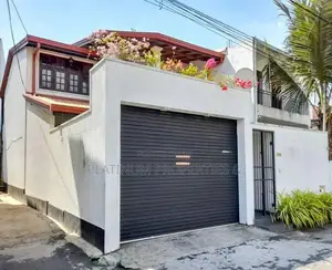 Super Luxury 2-Storey House for Sale in Dehiwala Kalubowila