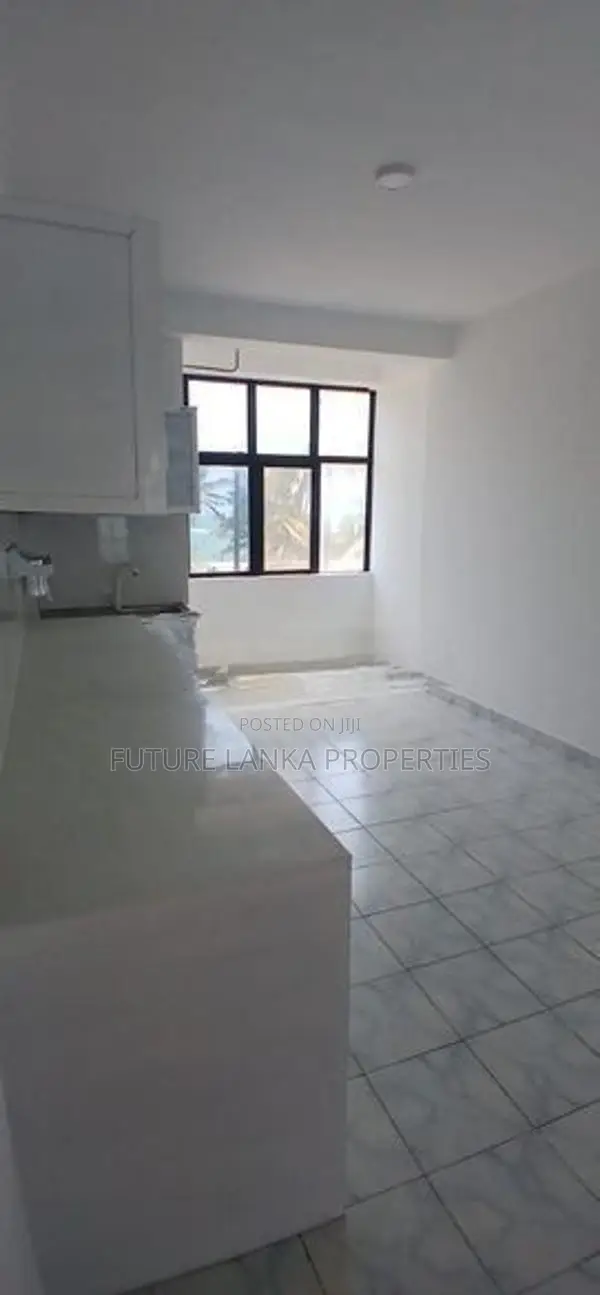 Appartment for Sale without Furniture Dehiwala