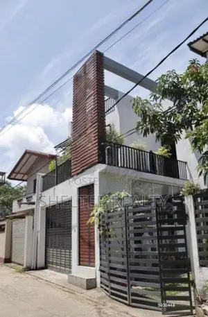 Spacious 5 Bedroom house for rent in Mulleriyawa