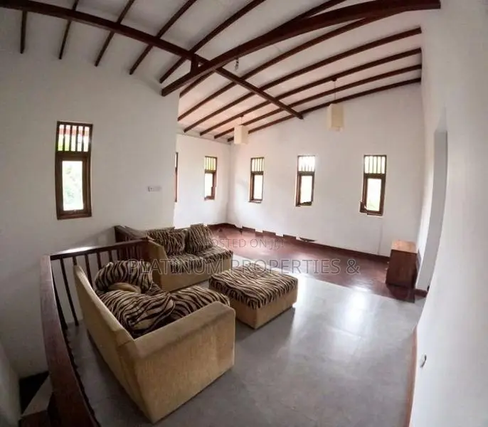 2-Storied Luxury House For Sale In Kottawa Rukmalgama