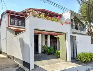 Super Luxury 2-Storey House for Sale in Dehiwala Kalubowila