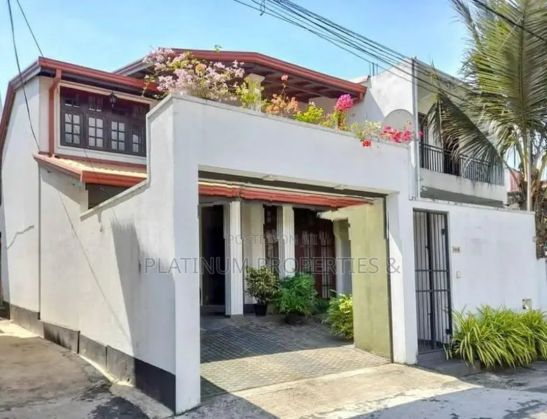 Super Luxury 2-Storey House for Sale in Dehiwala Kalubowila