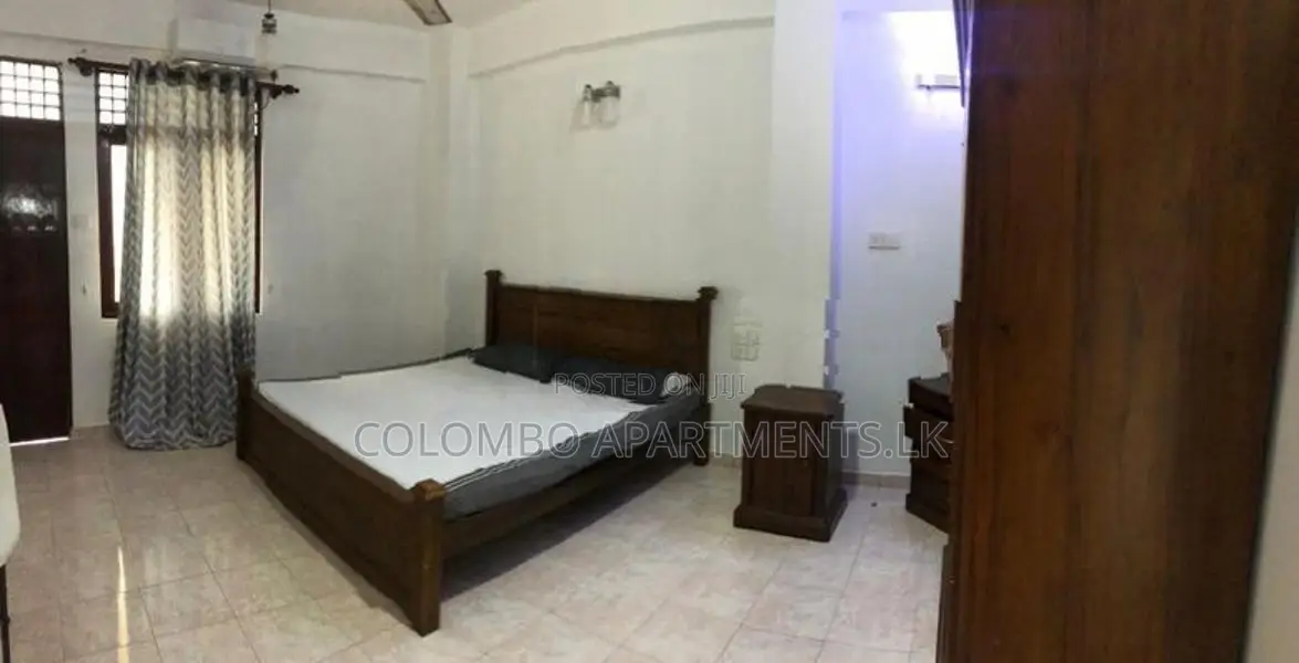Apartment for Short-Term Rental in Wellawatta. (Property Code: CSH302)