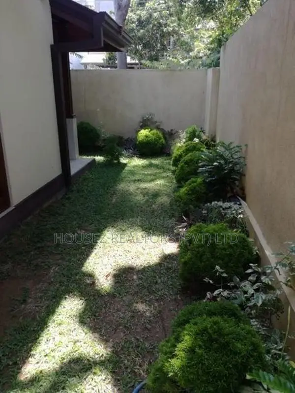 Modern 3-Bedroom House for Sale – Malabe