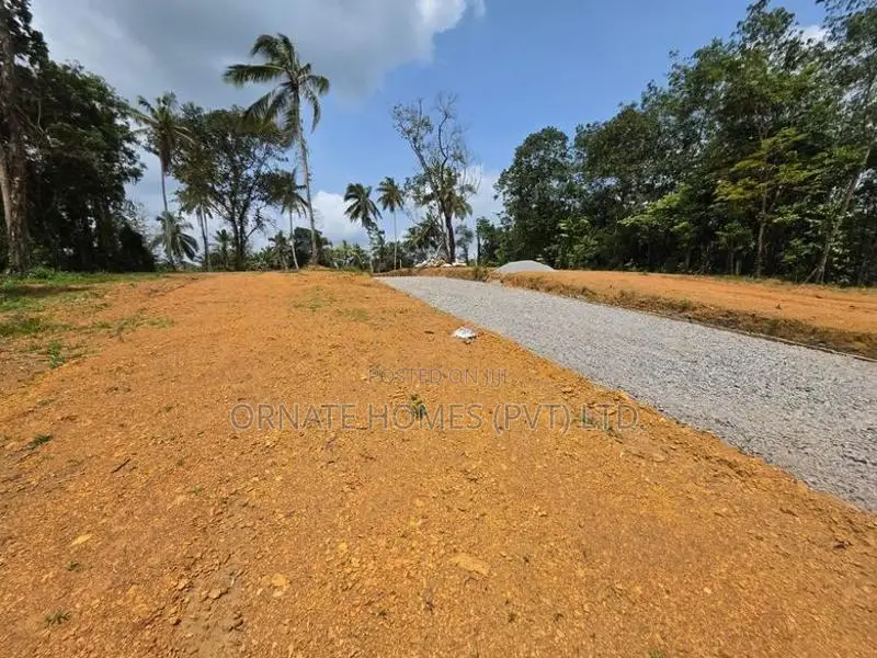 Mawak Oya Facing Land For Sale - Padukka