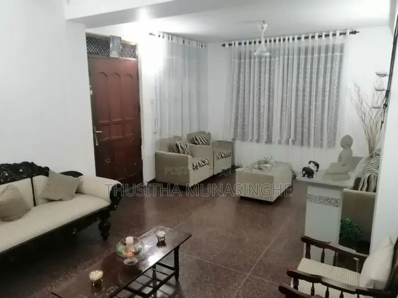 Two Story 5 Bedroom House for Sale in Colombo 8