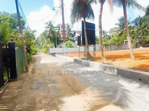 Homagama Galawilawatte Valuable Land for Sale Near Kottawa Highway