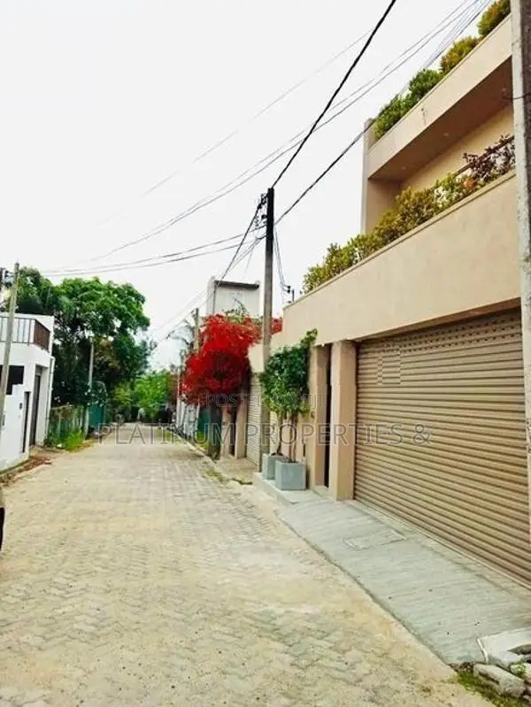 Modern Luxury 3-Storied House For Sale In Thalawathugoda
