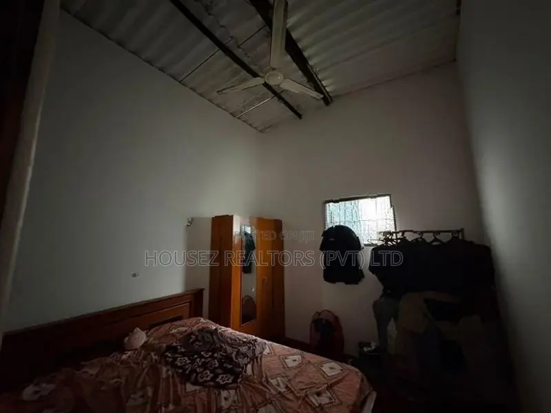 3-Bedroom House for Sale – Delkanda, Nugegoda