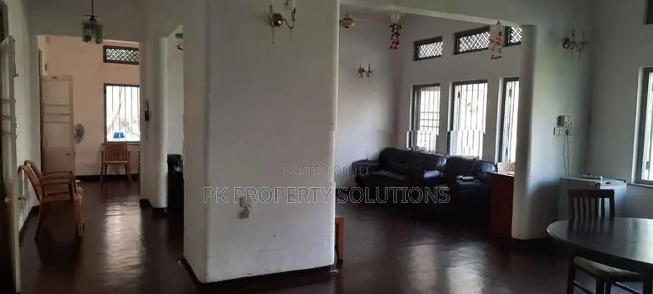 House for Sale Nugegoda ( File No 2637 A)