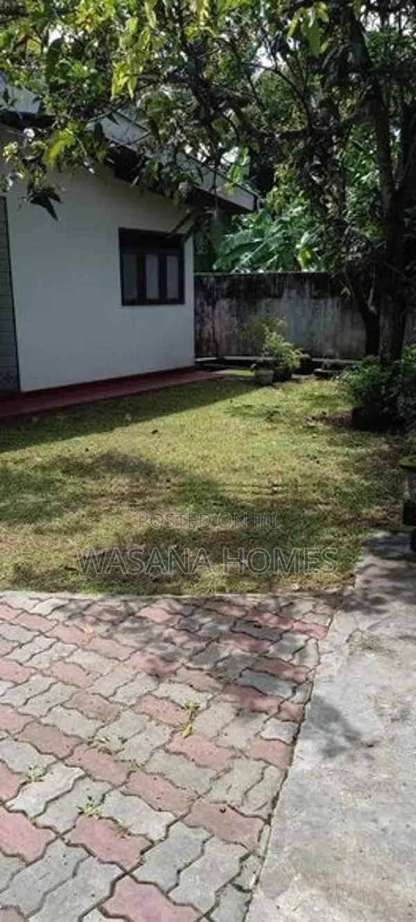 Prestigious House for sale Boralasgamuwa town limit