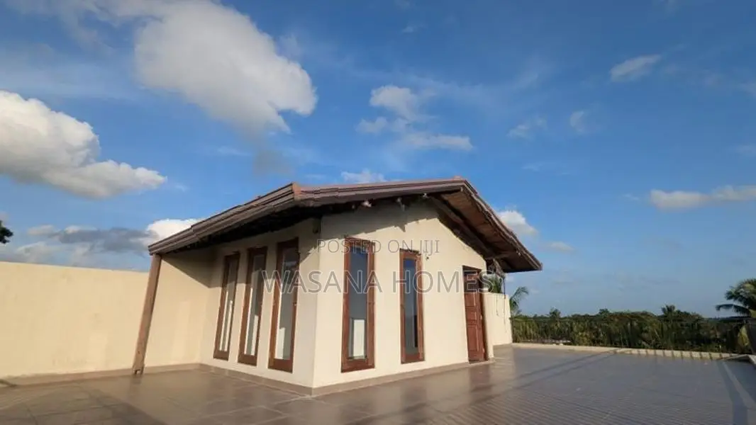 Elegance House for Sale Kesbewa