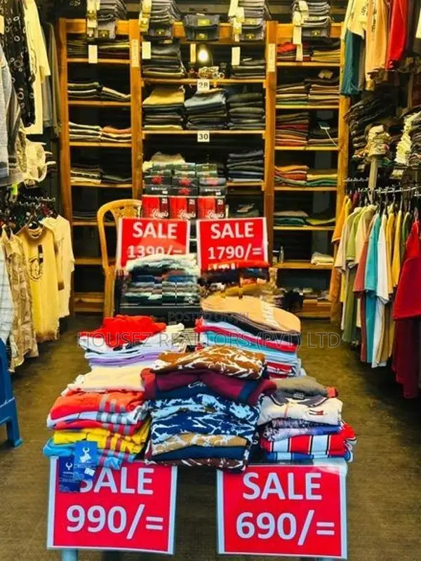 Commercial Shop for Sale – Gampola City