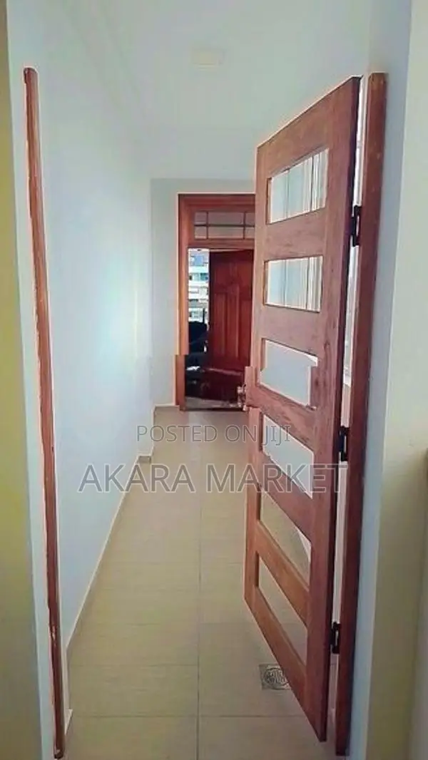 Mount Lavinia Royal Residencies - Unfurnished Apartment for Sale A3803