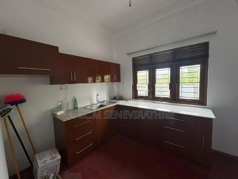 Two Storey House for Rent Near the Kingdom of Raigam