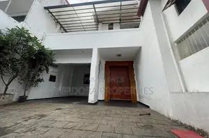 Modern Luxury Home for Sale - Narahenpita