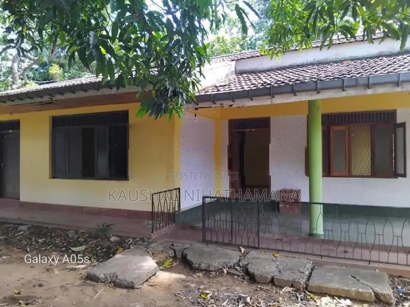House for Rent – Lake Road, New Town, Embilipitiya