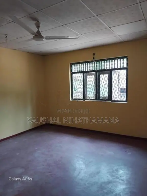 House for Rent – Lake Road, New Town, Embilipitiya