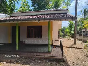 House for Rent – Lake Road, New Town, Embilipitiya