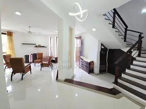 Luxury 2-Storey House with Rooftop for Sale – Pannipitiya