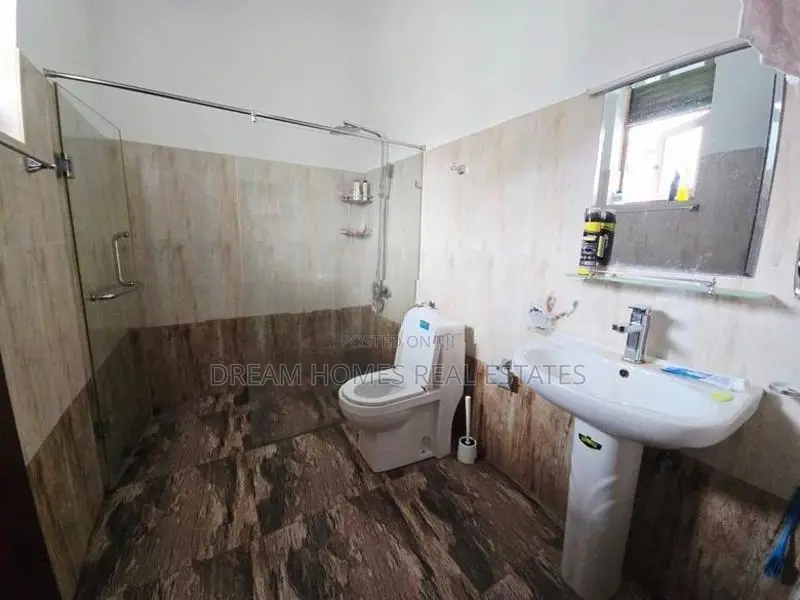 Luxury 2-Storey House with Rooftop for Sale – Pannipitiya