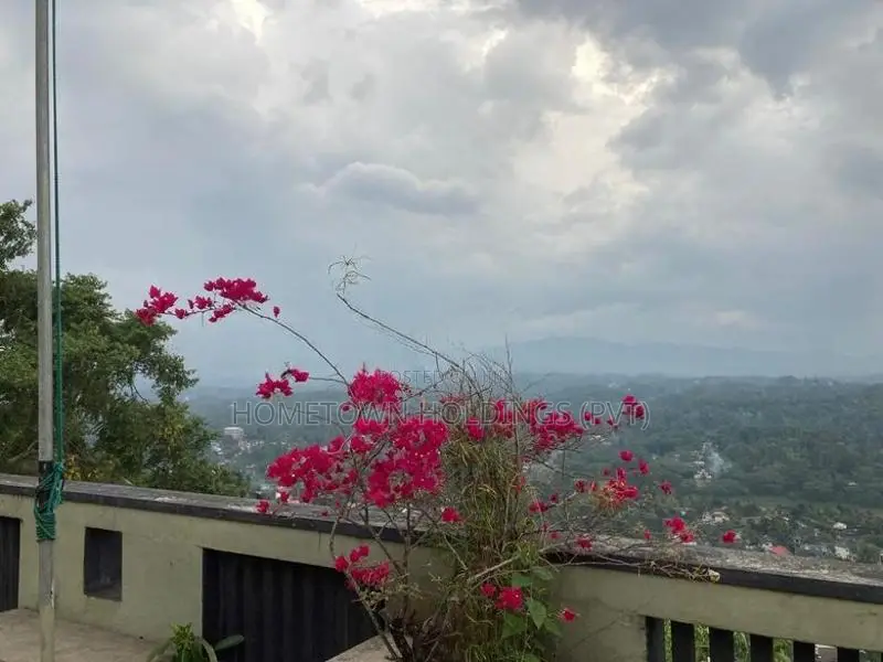 House for Sale-Kandy