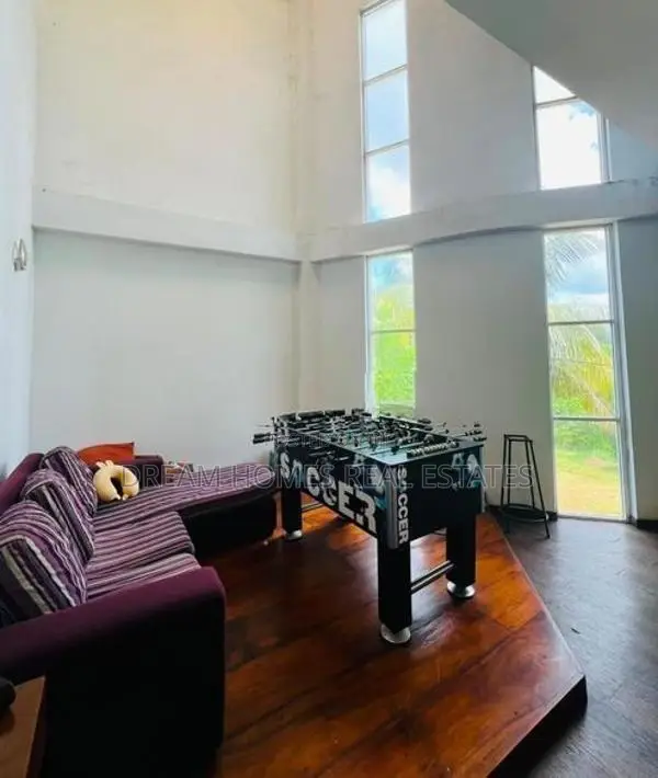 Modern Luxury 5 Bedroom Home for Sale – Kottawa