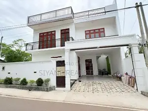 Brand New Two Storey House for Sale in Kesbewa