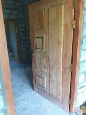 Spacious 4-Bedroom House for Sale – Kamburugamuwa