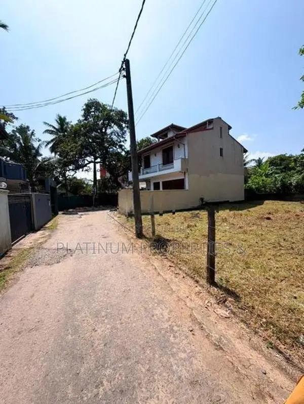 10 Perch Land For Sale In Battaramulla Koswatta