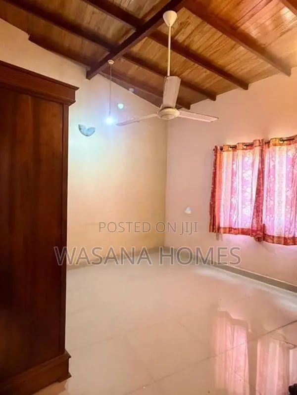 Valuable Two Story 2 Unit House for Sale Rajagiriya
