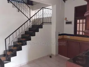 2 Unit Triple Story House for Sale - Nawala Koswattha
