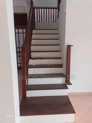 2 Unit Triple Story House for Sale - Nawala Koswattha