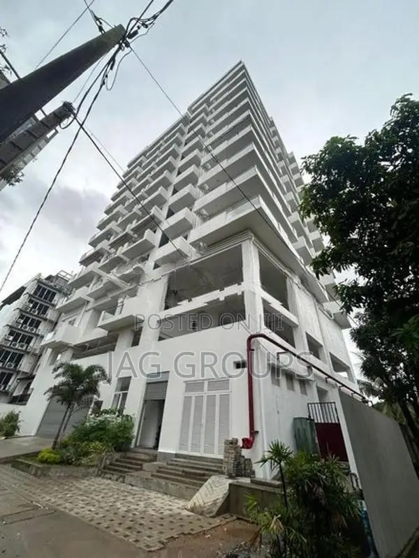 3BR Luxury Apartment-Colombo 5