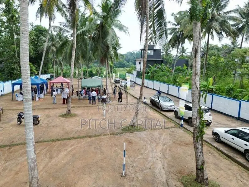 Luxury Lands For Sale - Athurugiriya