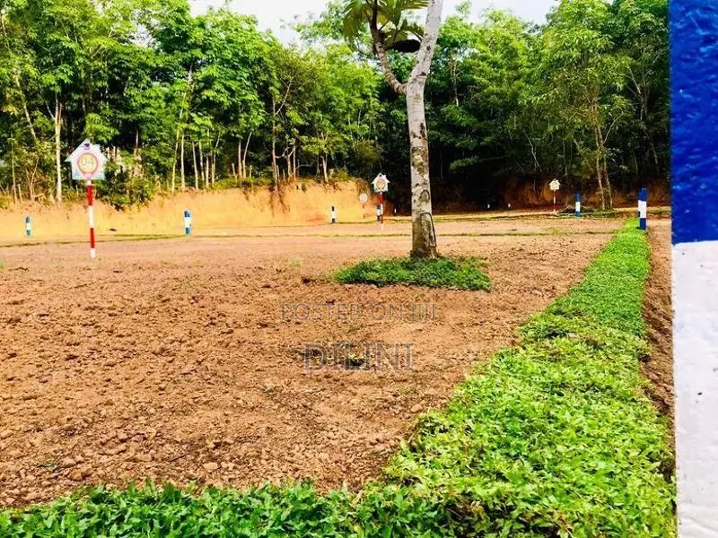 Kahathuduwa Land for Sale