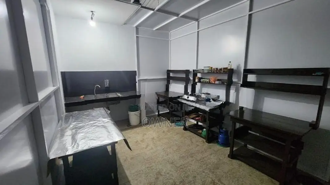 Rooms for Girls Rent in Piliyandala Town Center (only Girls)