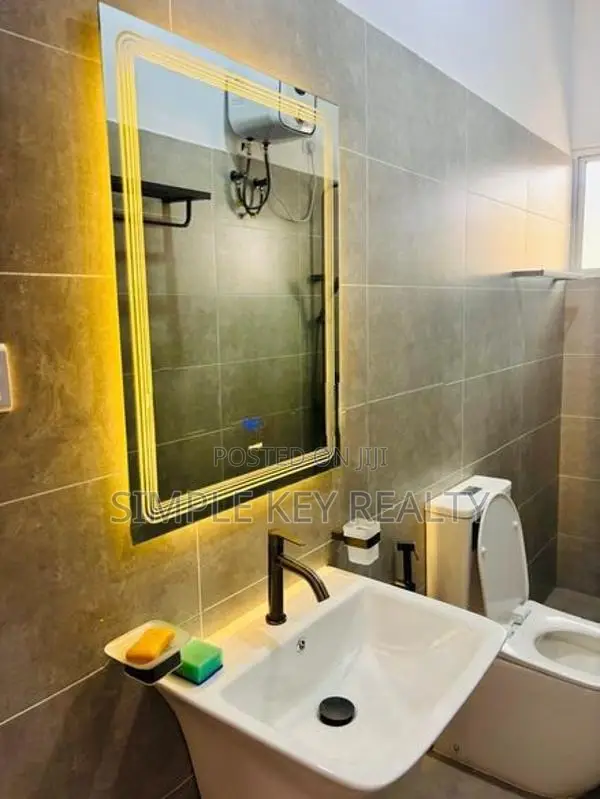 B32 House for sale in gampaha yakkala